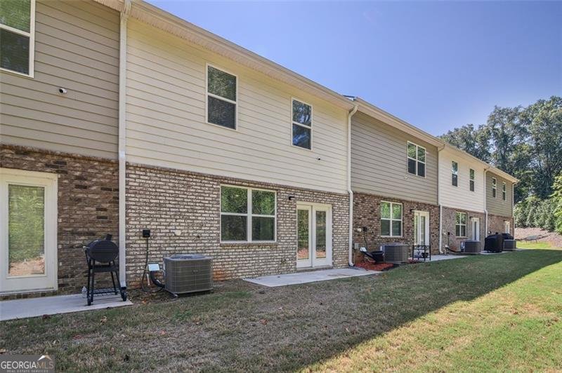 174 HAMPTON Circle McDonough - 12