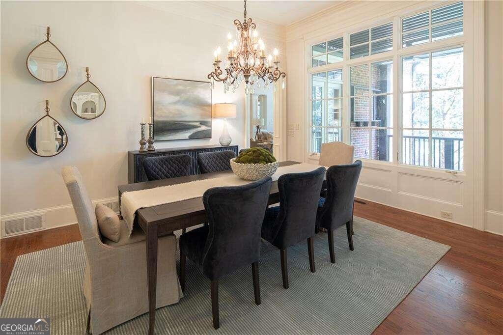 858 MIDDLE FORK Trail Suwanee - 9