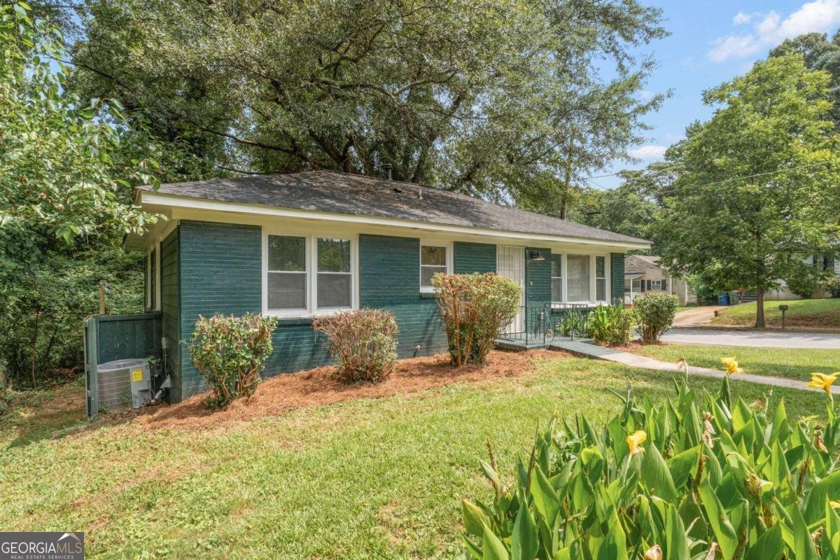 1215 Richland Road Atlanta - 1