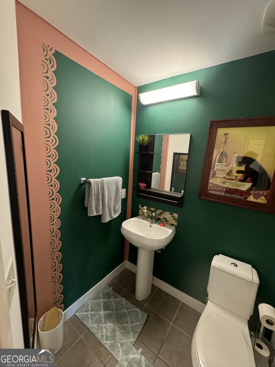 563 Memorial Drive Atlanta - 12