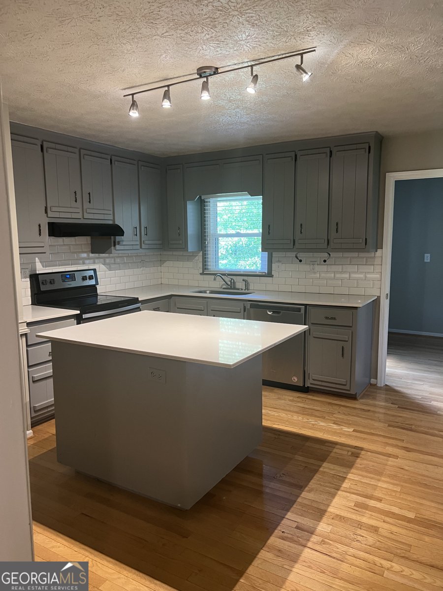 725 Holland Road Powder Springs - 14