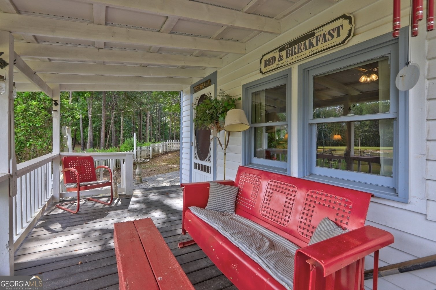 218 City Pond Road Barnesville - 43