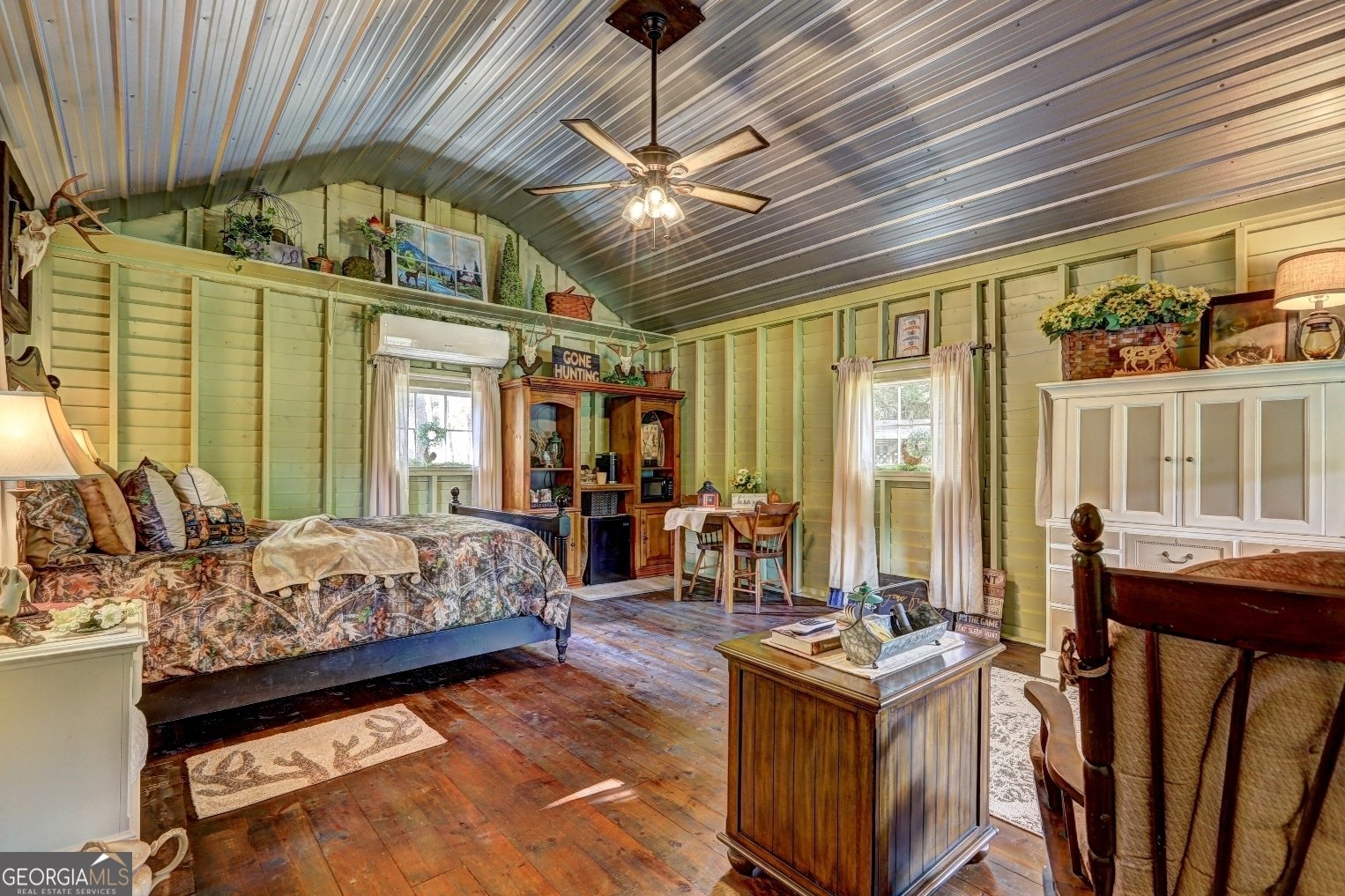 218 City Pond Road Barnesville - 45
