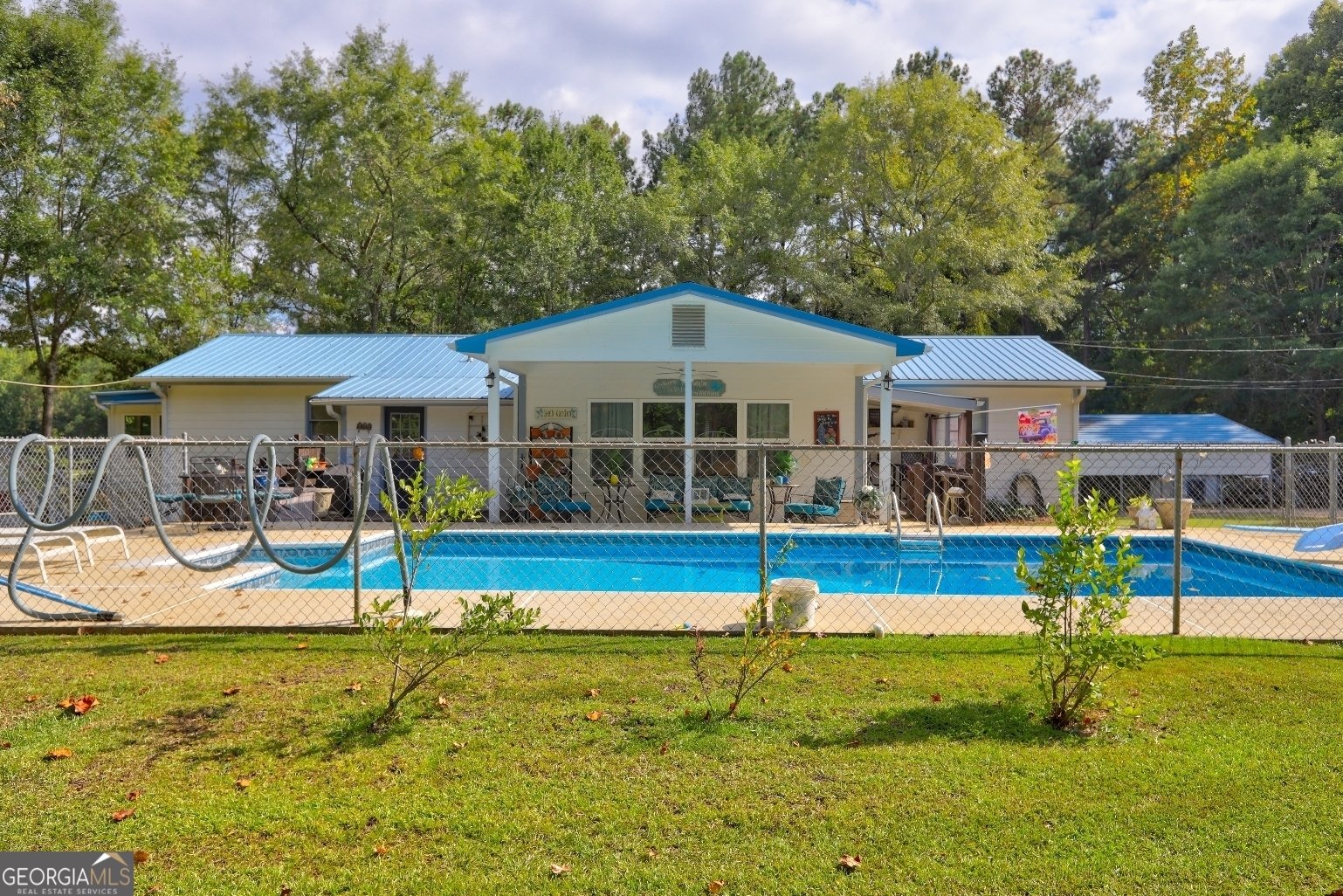 218 City Pond Road Barnesville - 62
