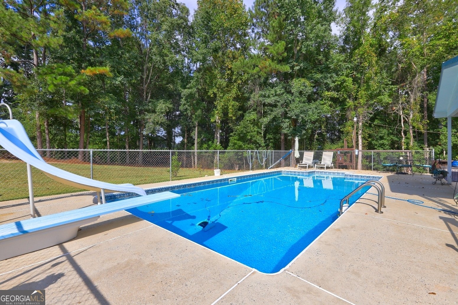 218 City Pond Road Barnesville - 64