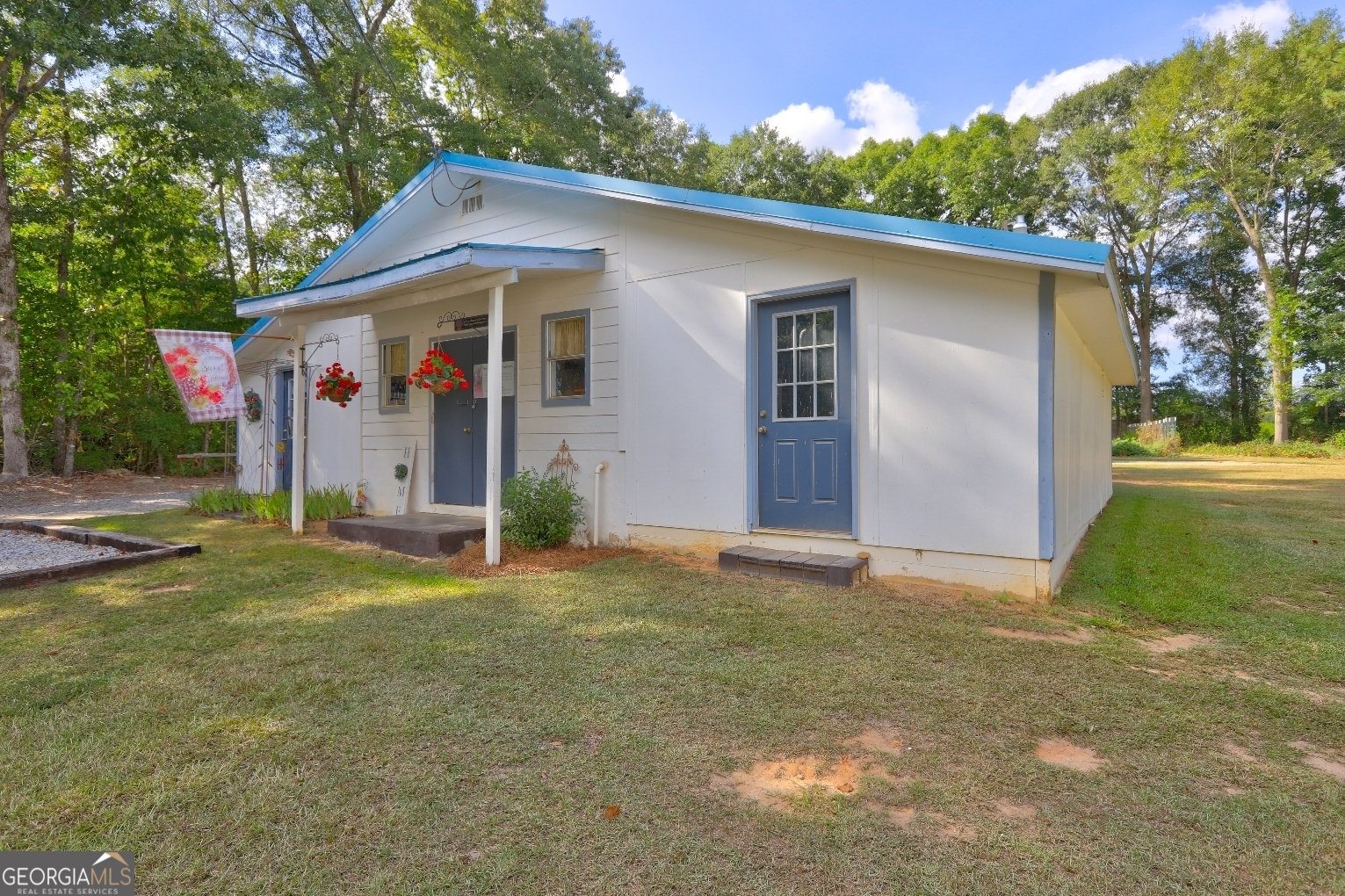 218 City Pond Road Barnesville - 72