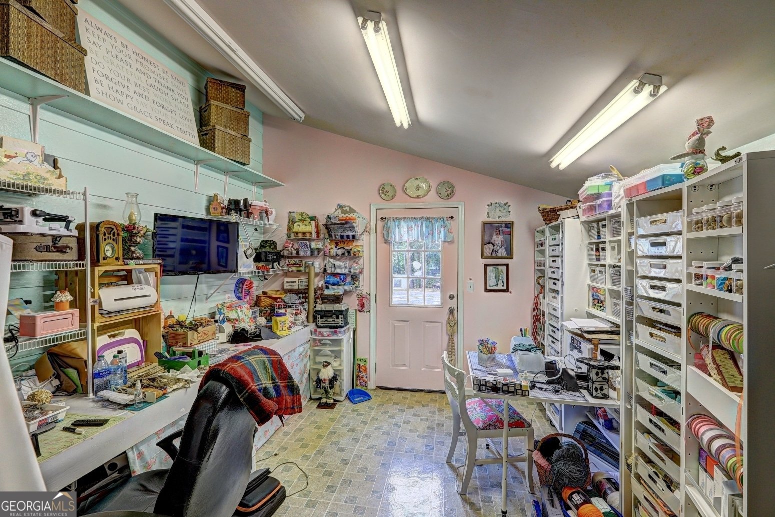 218 City Pond Road Barnesville - 78