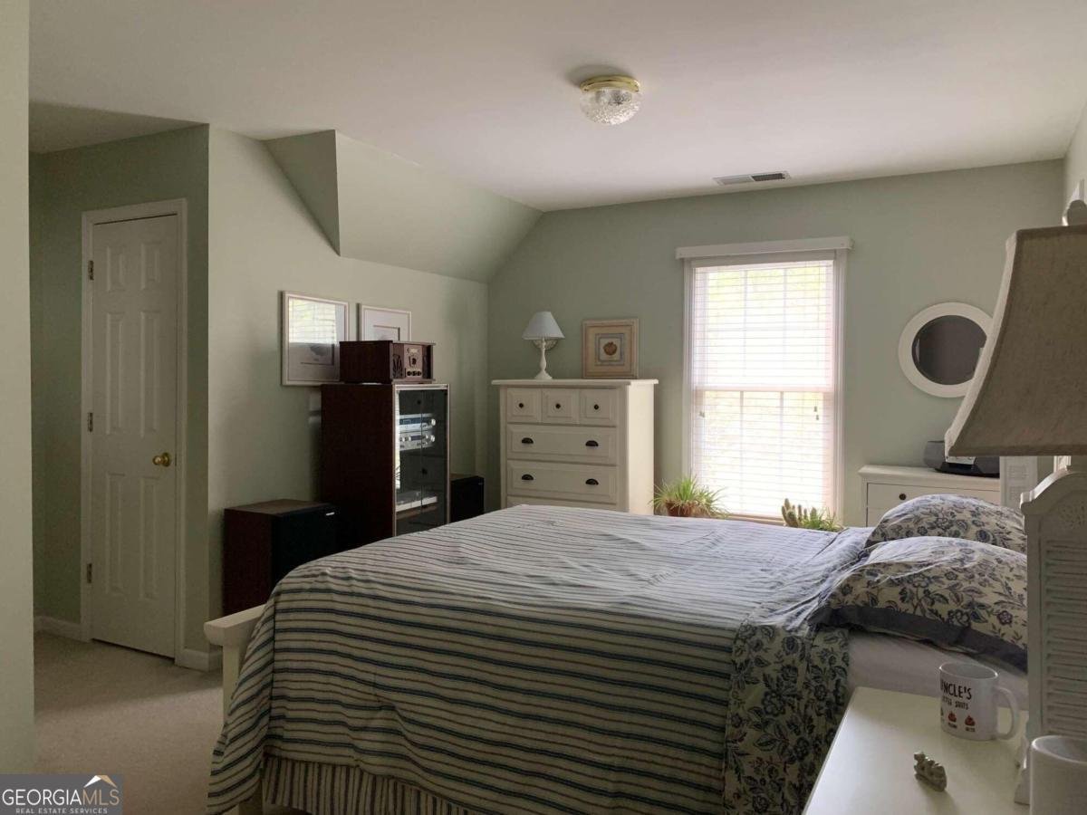 2631 Gladstone Terrace Woodstock - 18