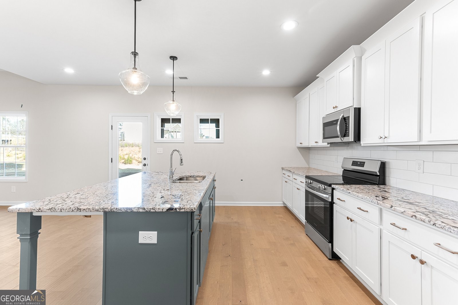 4630 Capulet Court Forsyth - 33