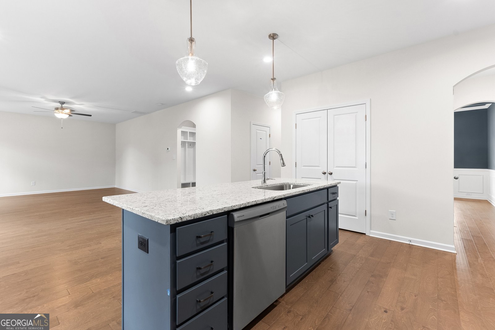 4600 Capulet Court Forsyth - 34