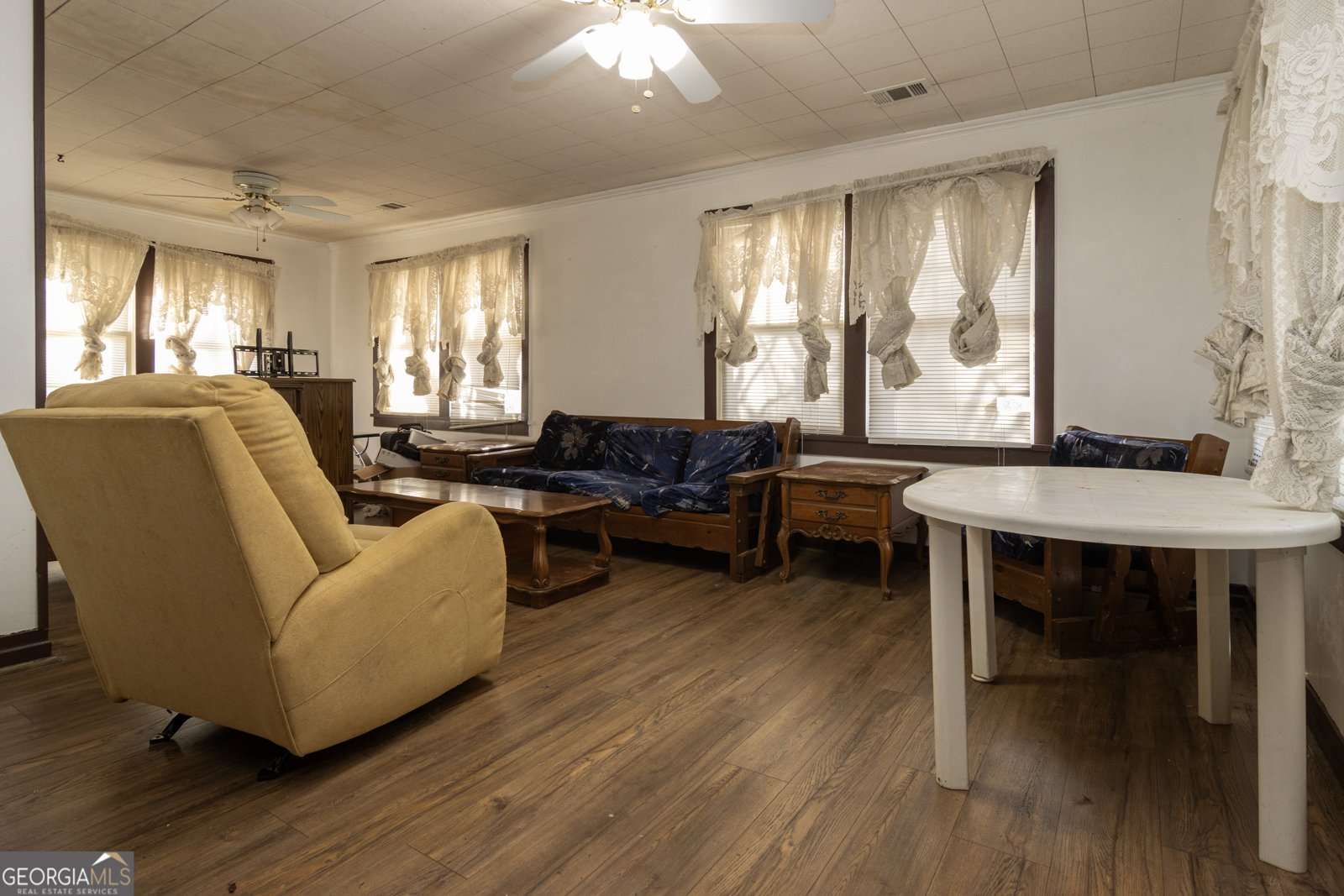1347 Stewart Street Carrollton - 8
