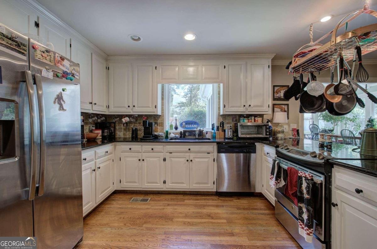 231 Parkview Drive Cartersville - 34