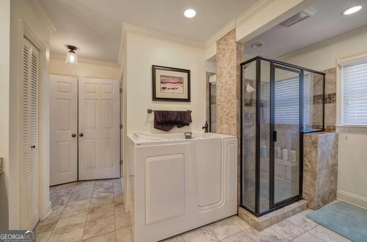 231 Parkview Drive Cartersville - 45