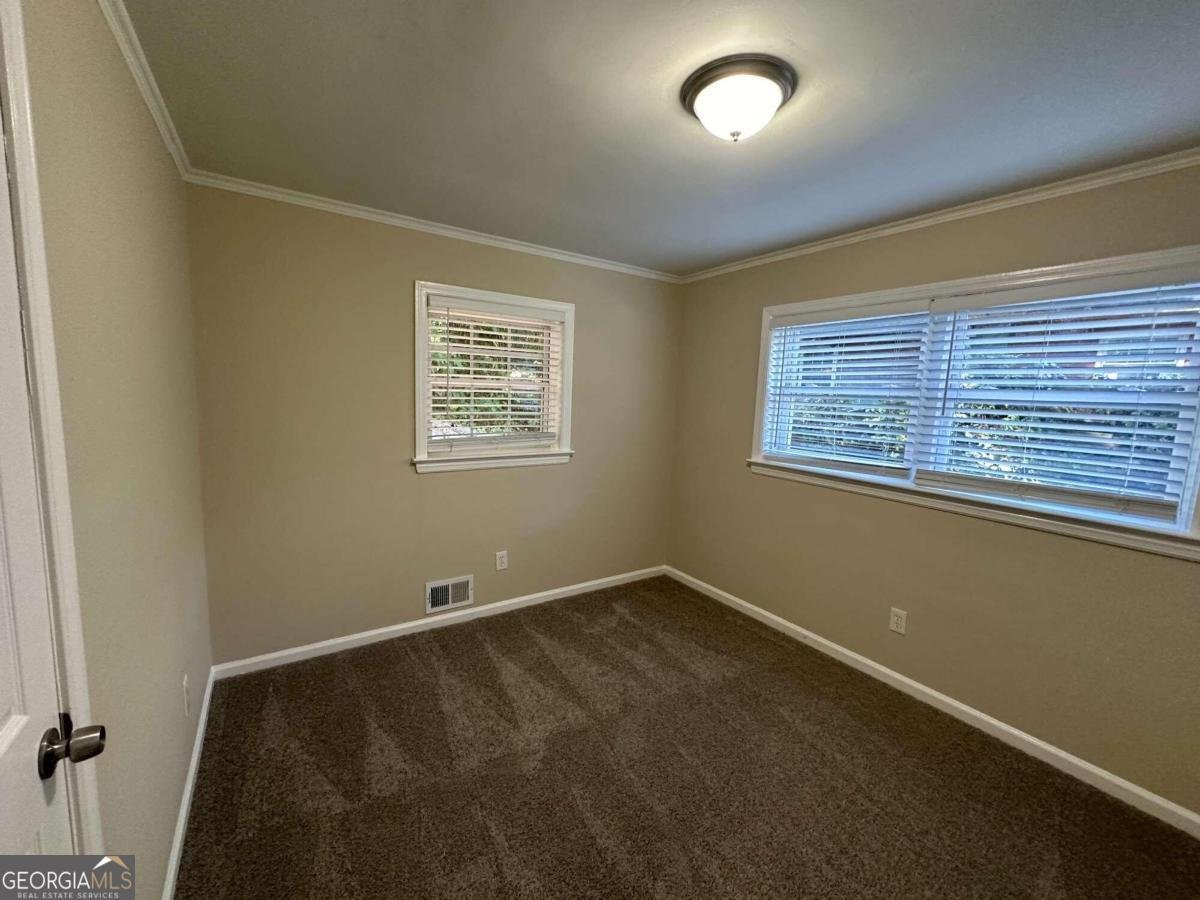 3207 Cloverhurst Drive East Point - 7