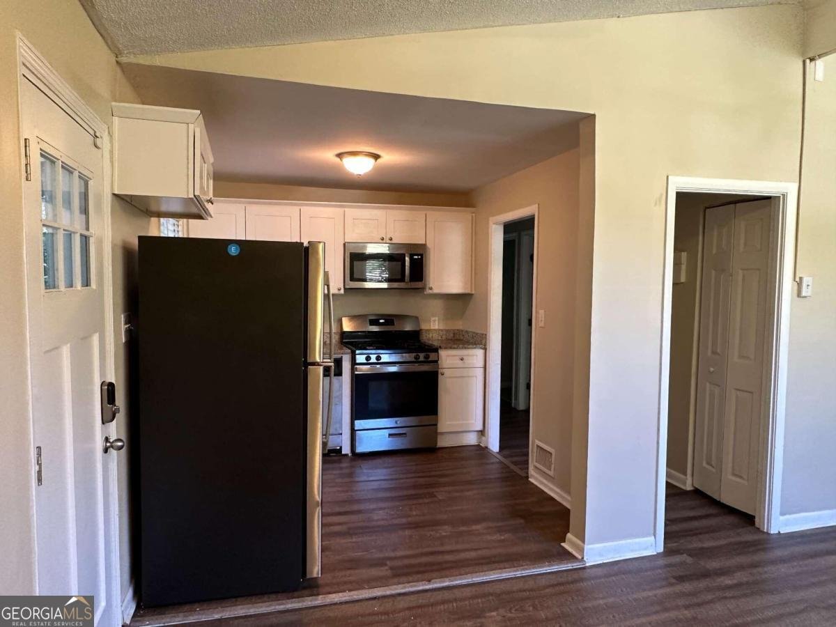 2213 Westover Drive East Point - 3