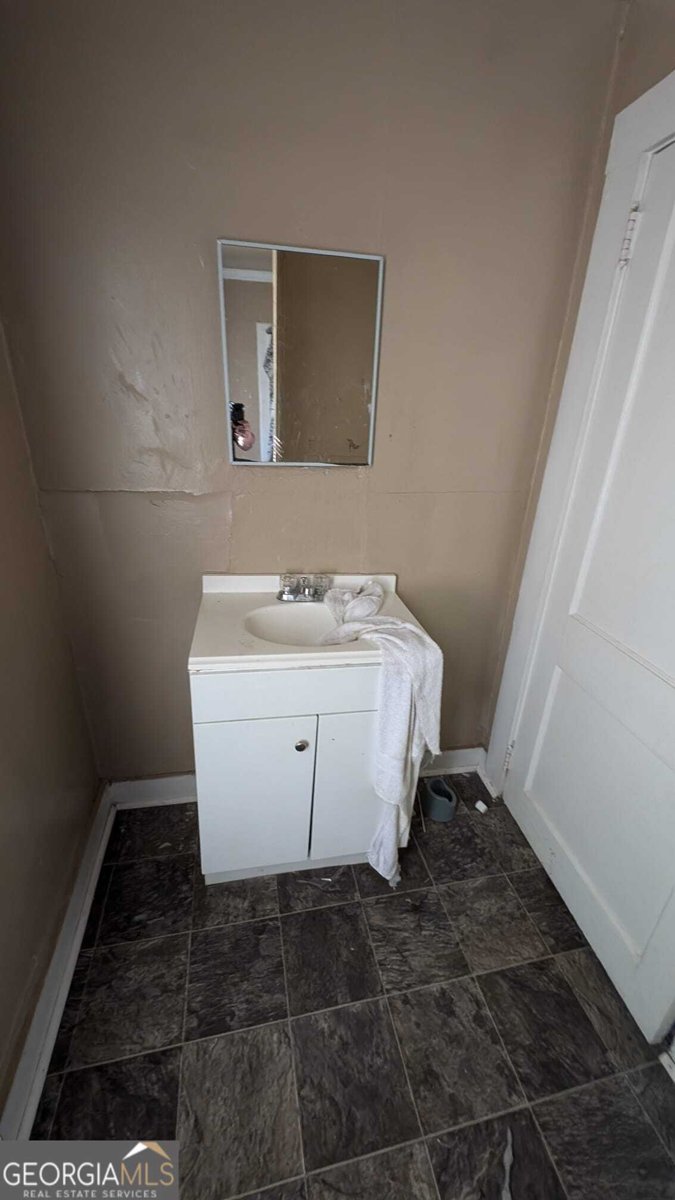 562 VILLA ESTA Circle Macon - 8