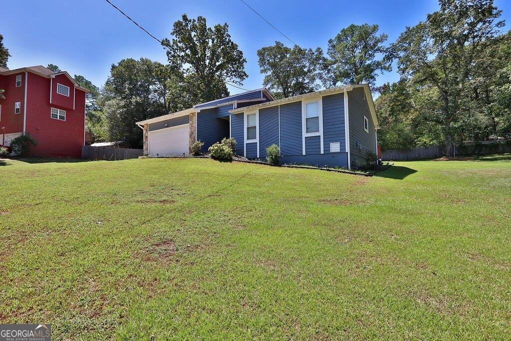 4907 Wycliffe Dr Sw Stone Mountain - 2