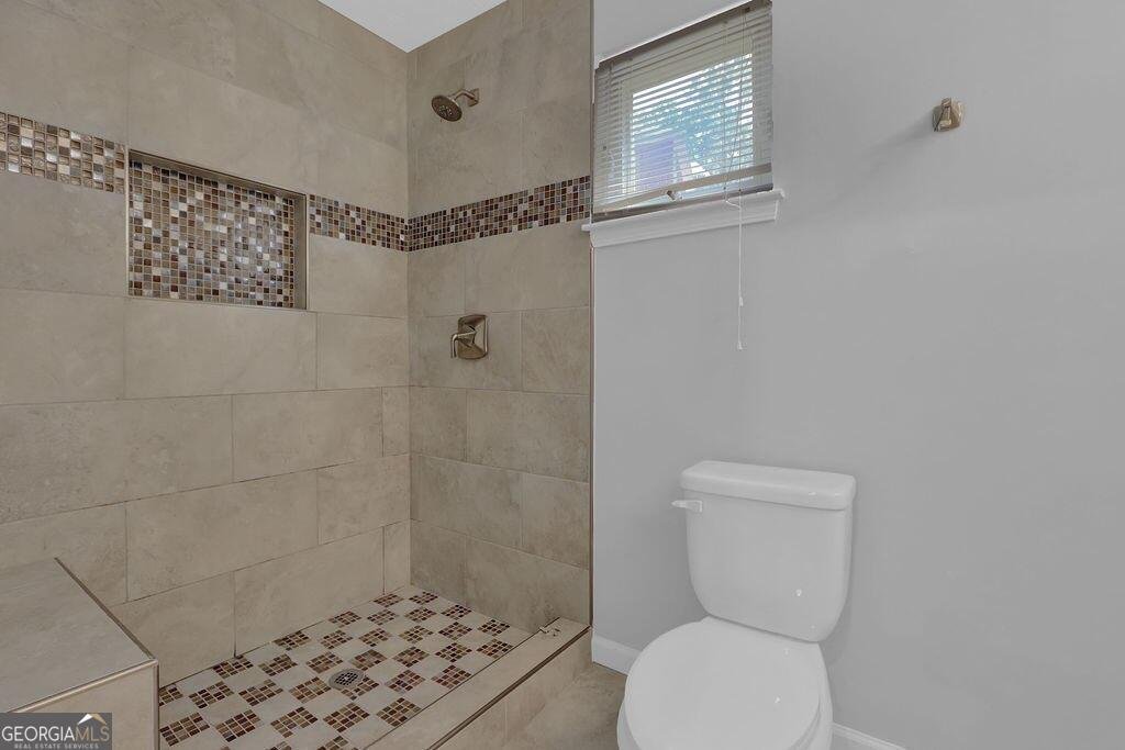 4907 Wycliffe Dr Sw Stone Mountain - 4