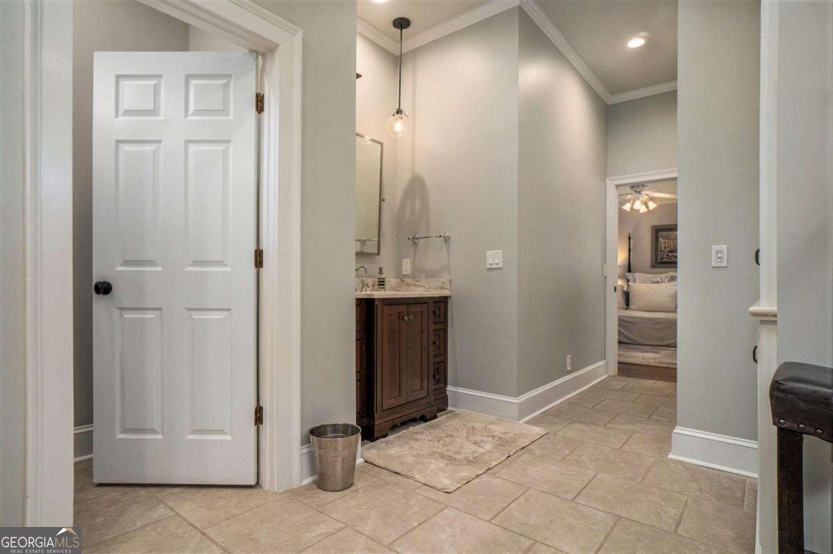 1170 Lowell Road Carrollton - 43
