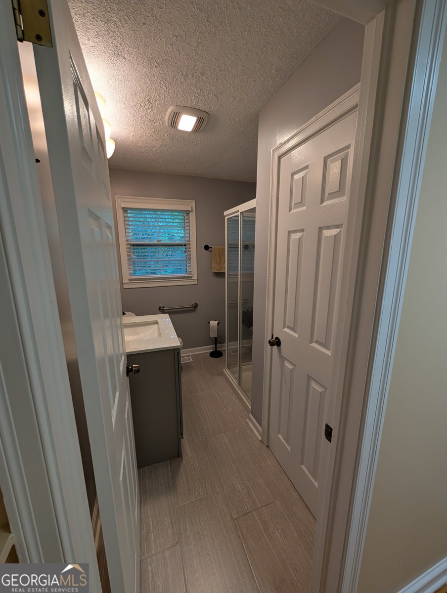 657 Kytle Street Cleveland - 39
