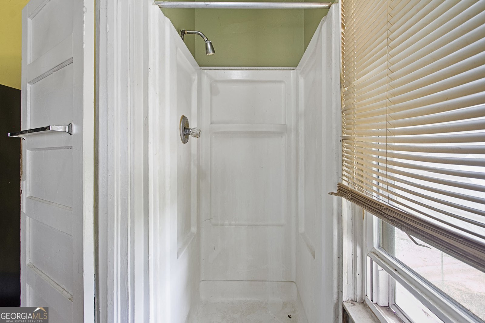 205 Georgia Avenue Barnesville - 21