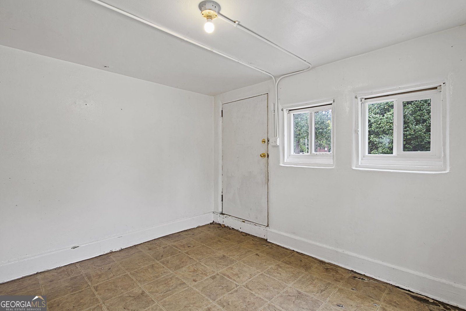 205 Georgia Avenue Barnesville - 24