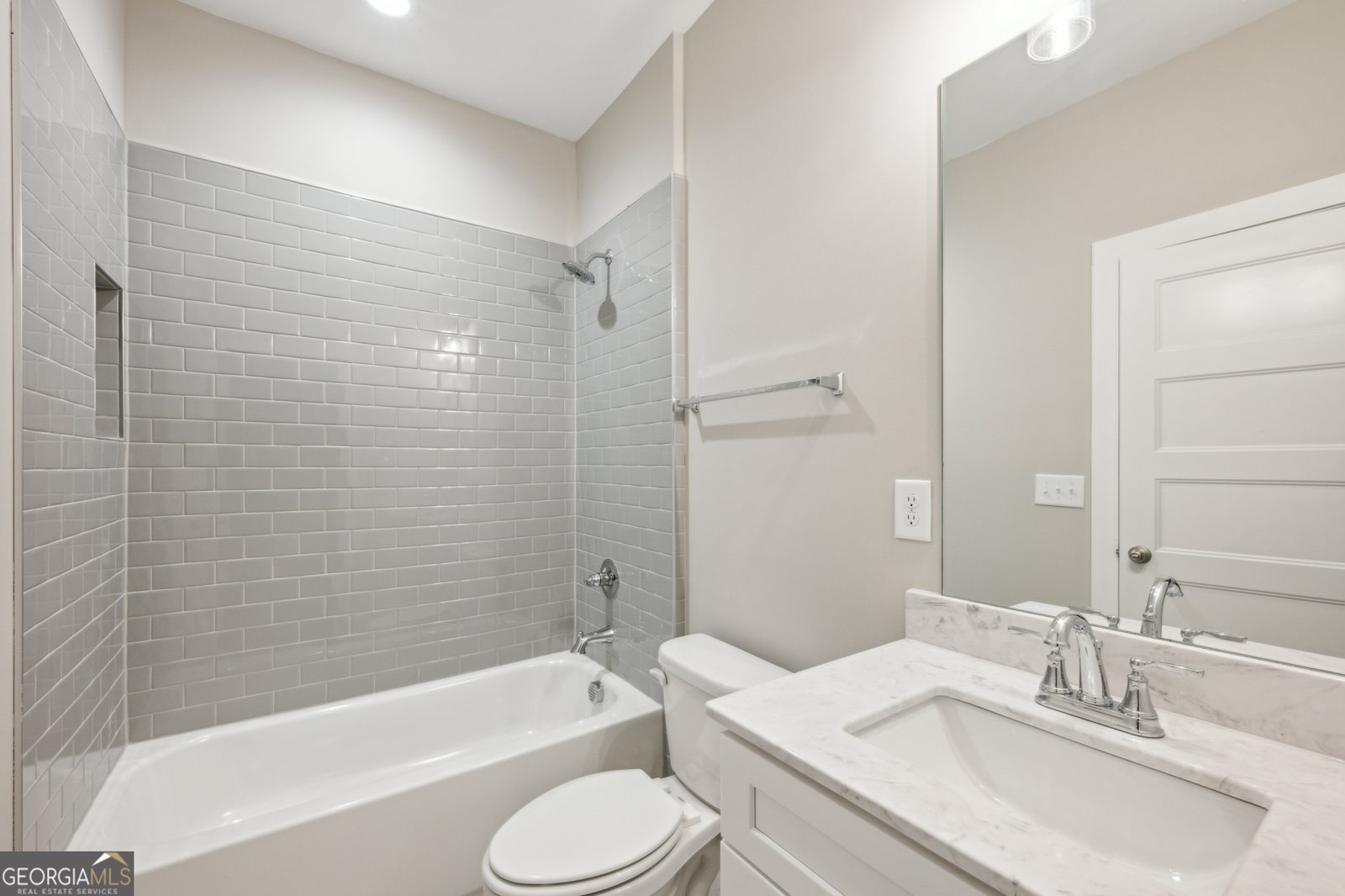 1095 Tucker Avenue Atlanta - 5
