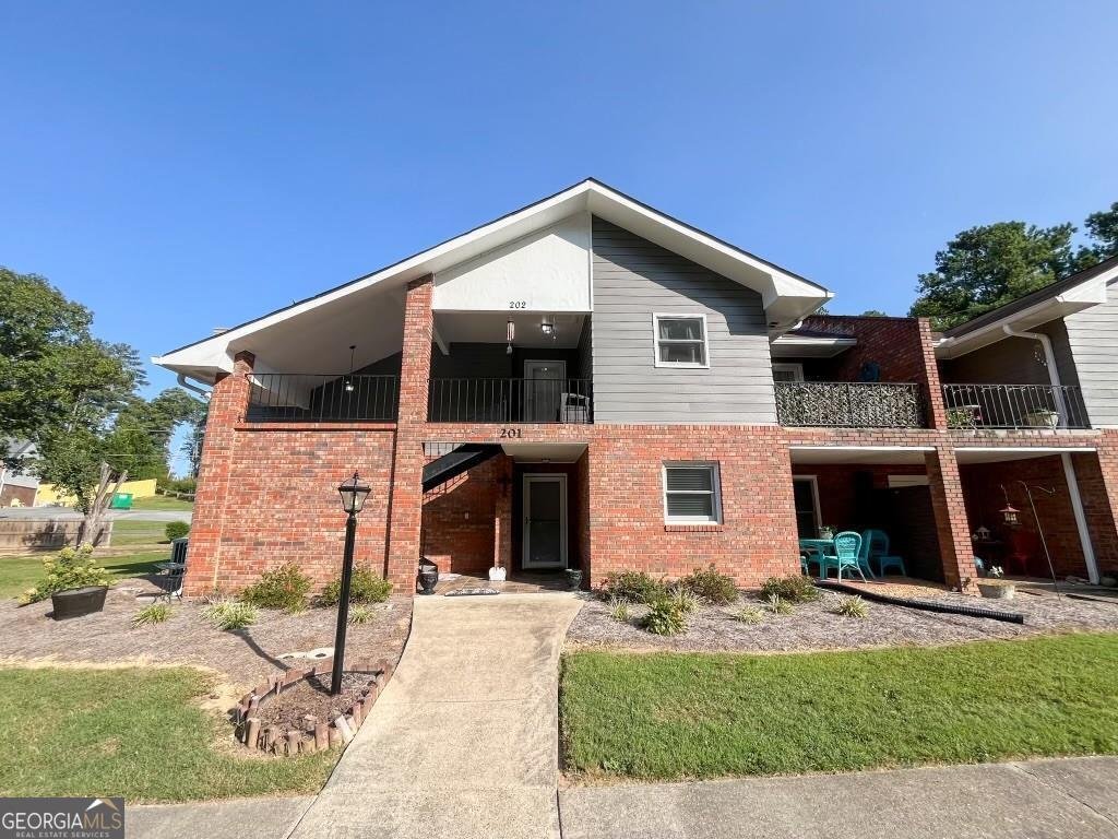 202 Montclair Drive Calhoun - 1
