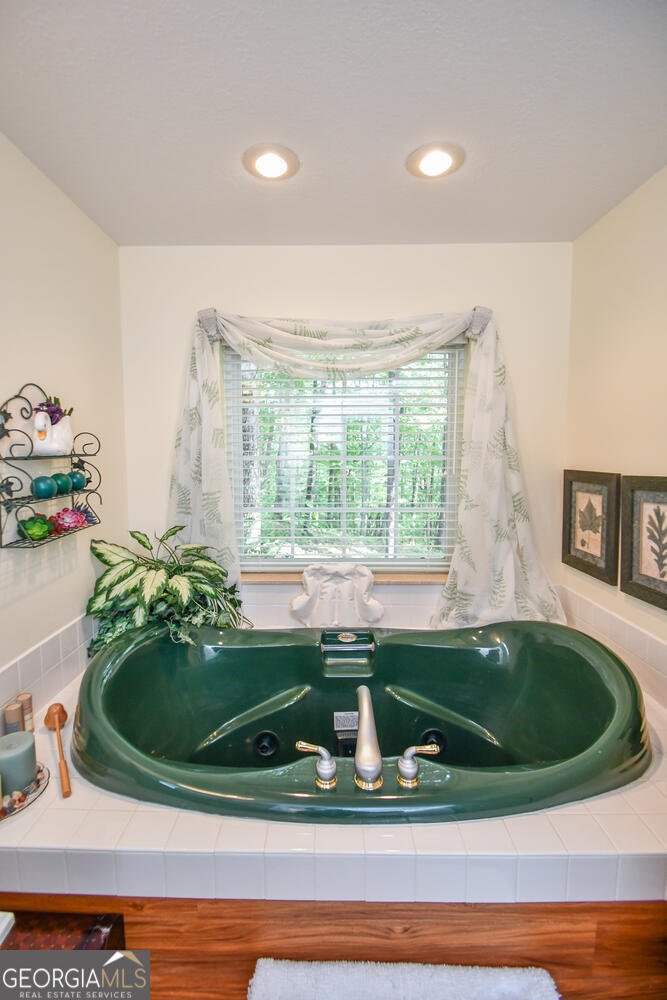 210 Rose Road Cleveland - 22