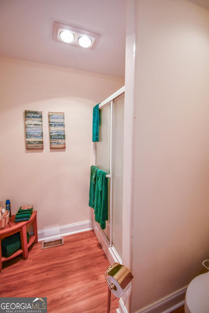 210 Rose Road Cleveland - 23