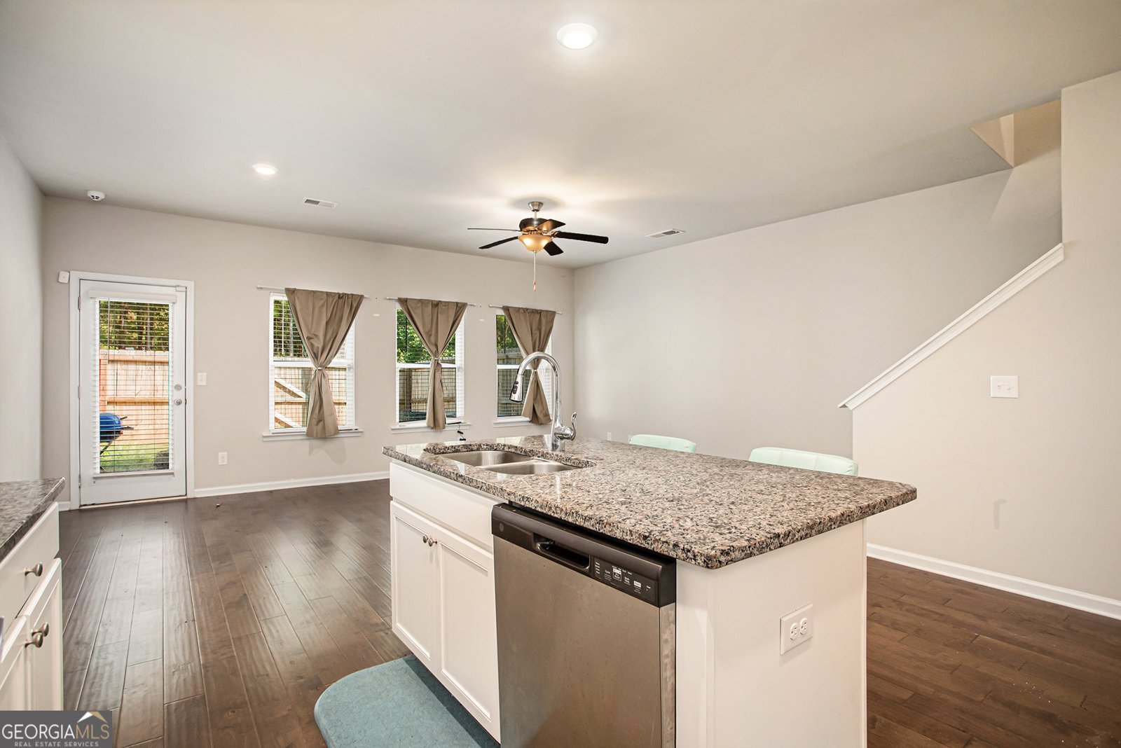 3511 Lakeview Creek Lithonia - 10