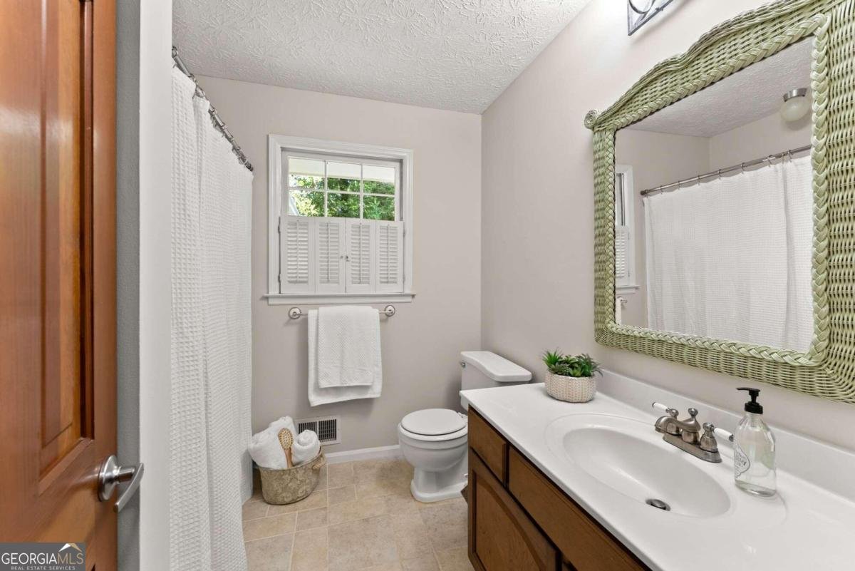 5775 Lakeshore Drive Buford - 33