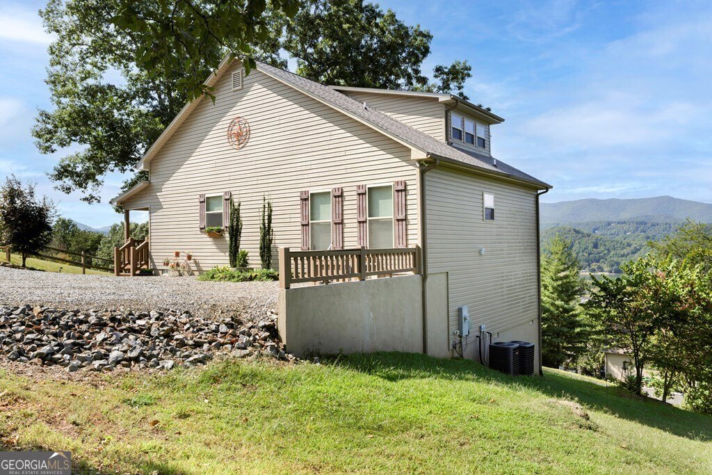 379 Chancey Drive Hiawassee - 34