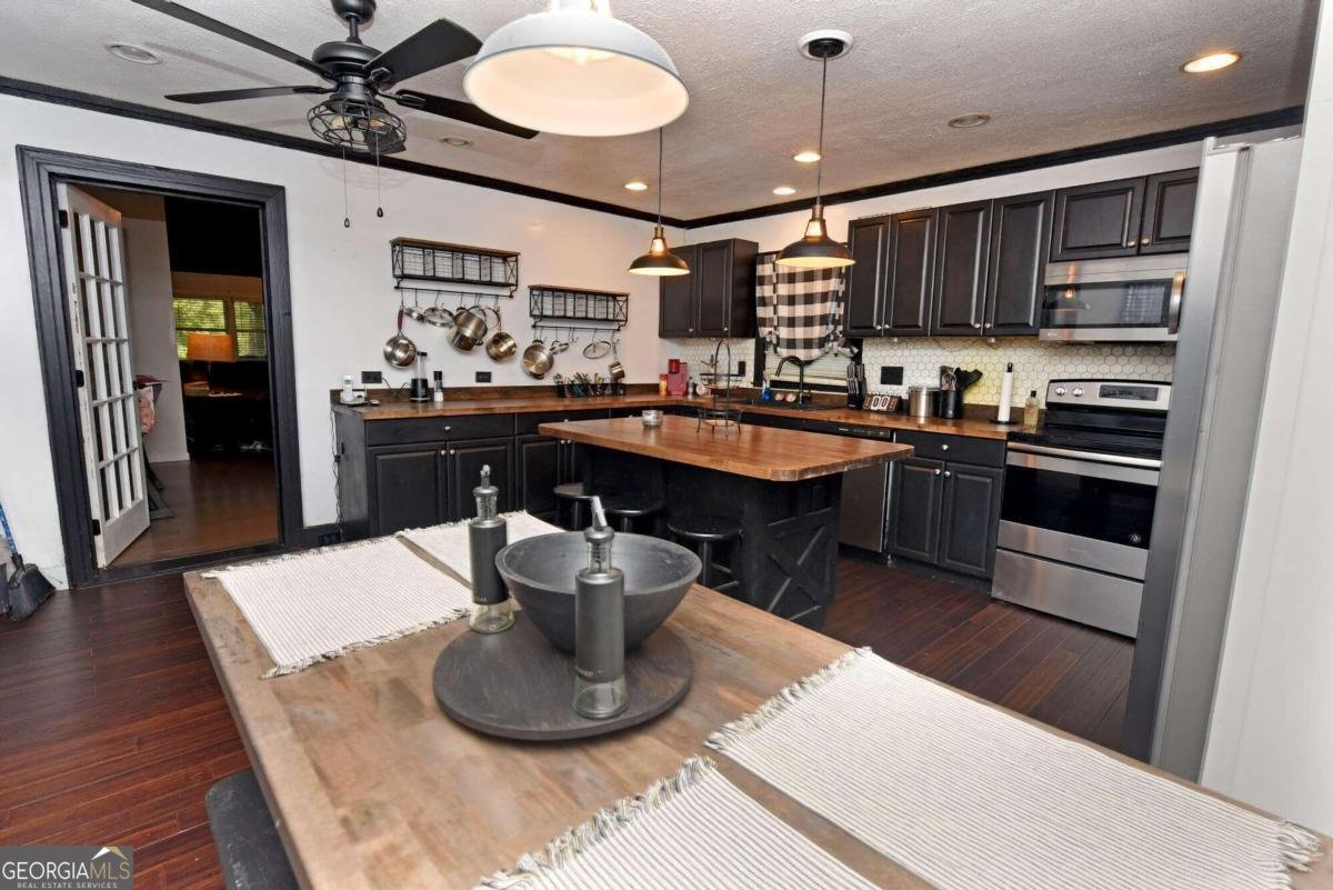 3008 Smyrna Road Young Harris - 39