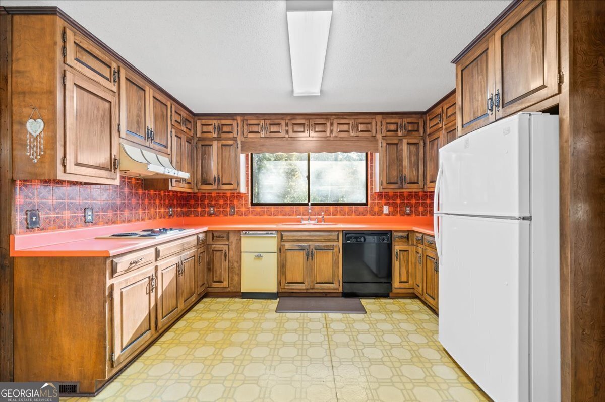 2066 Cherokee Street Waycross - 17