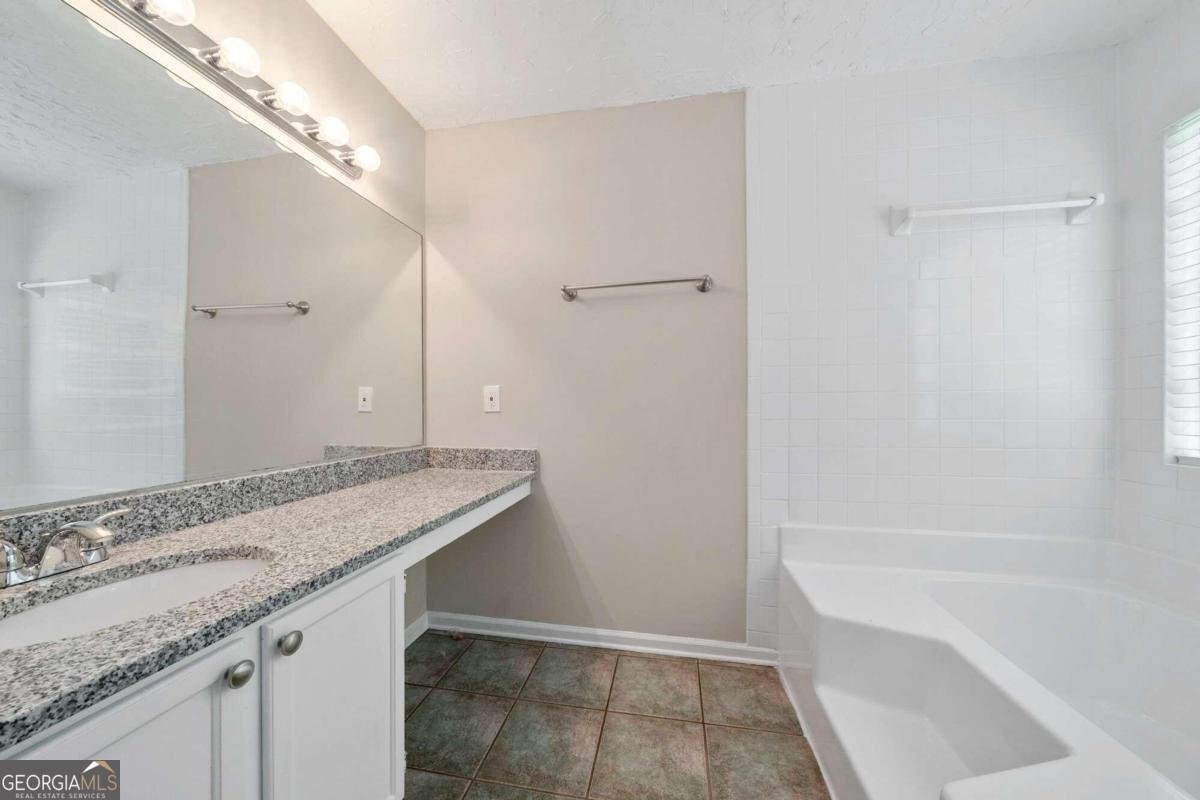 1870 Rocksram Drive Buford - 5