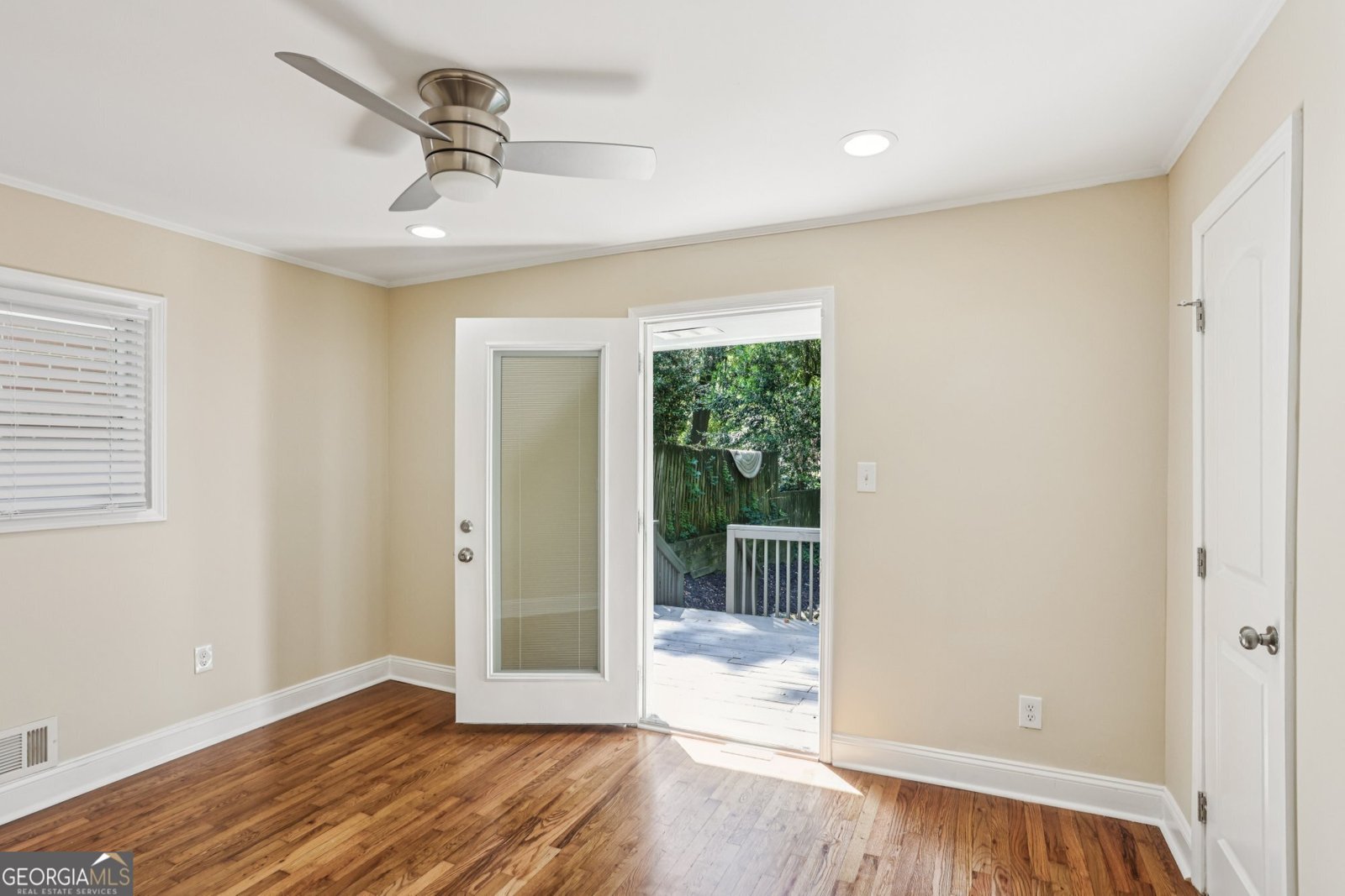 2121 ARLINGTON Avenue Atlanta - 18