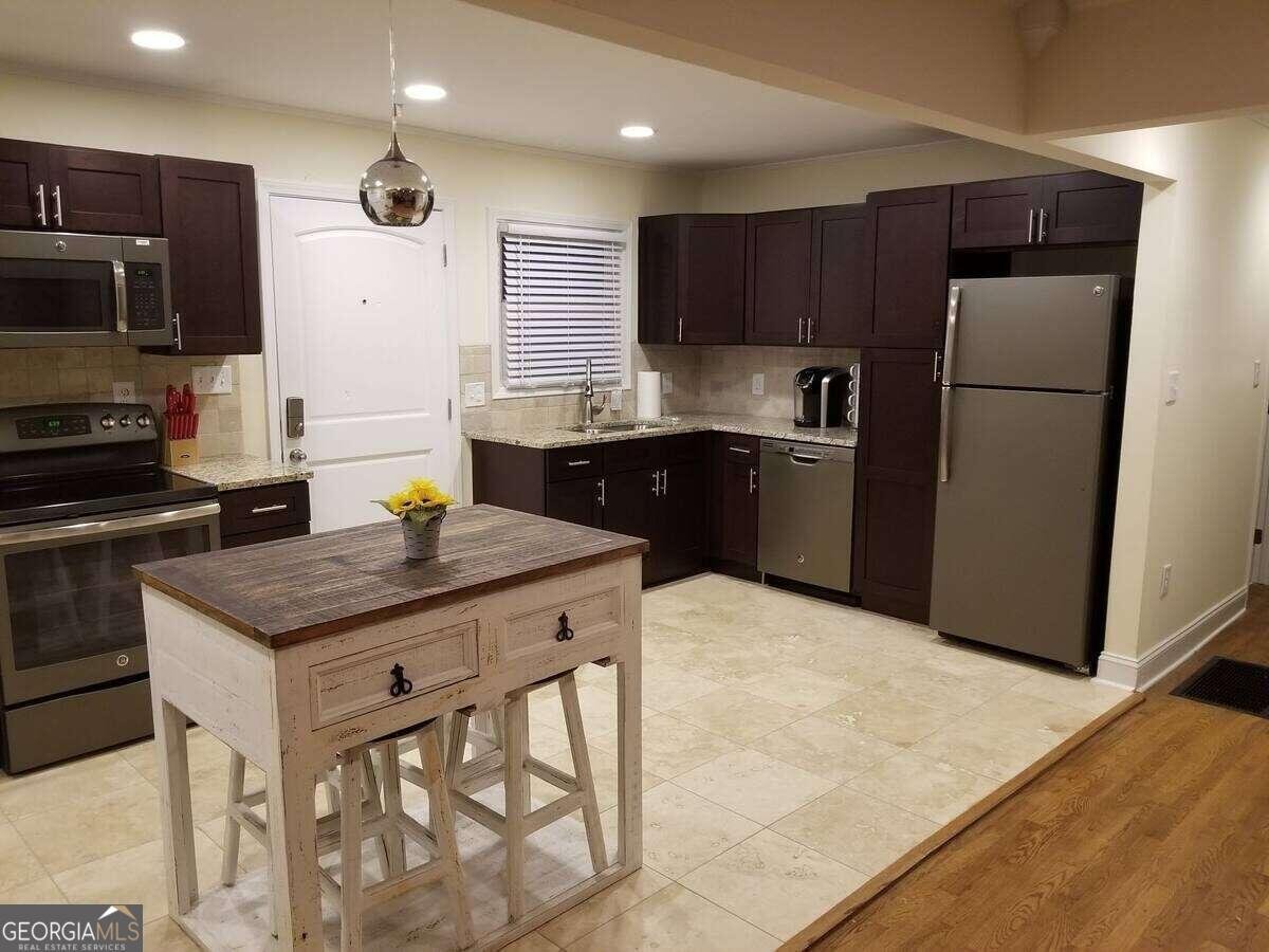 2121 ARLINGTON Avenue Atlanta - 3