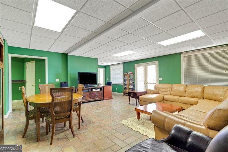 3240 SOMERSET Court Conyers - 20