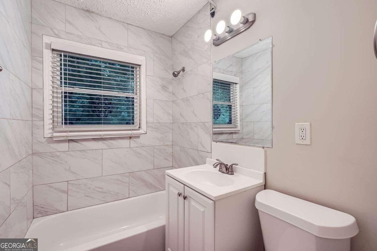 700 Symphony Lane Atlanta - 17