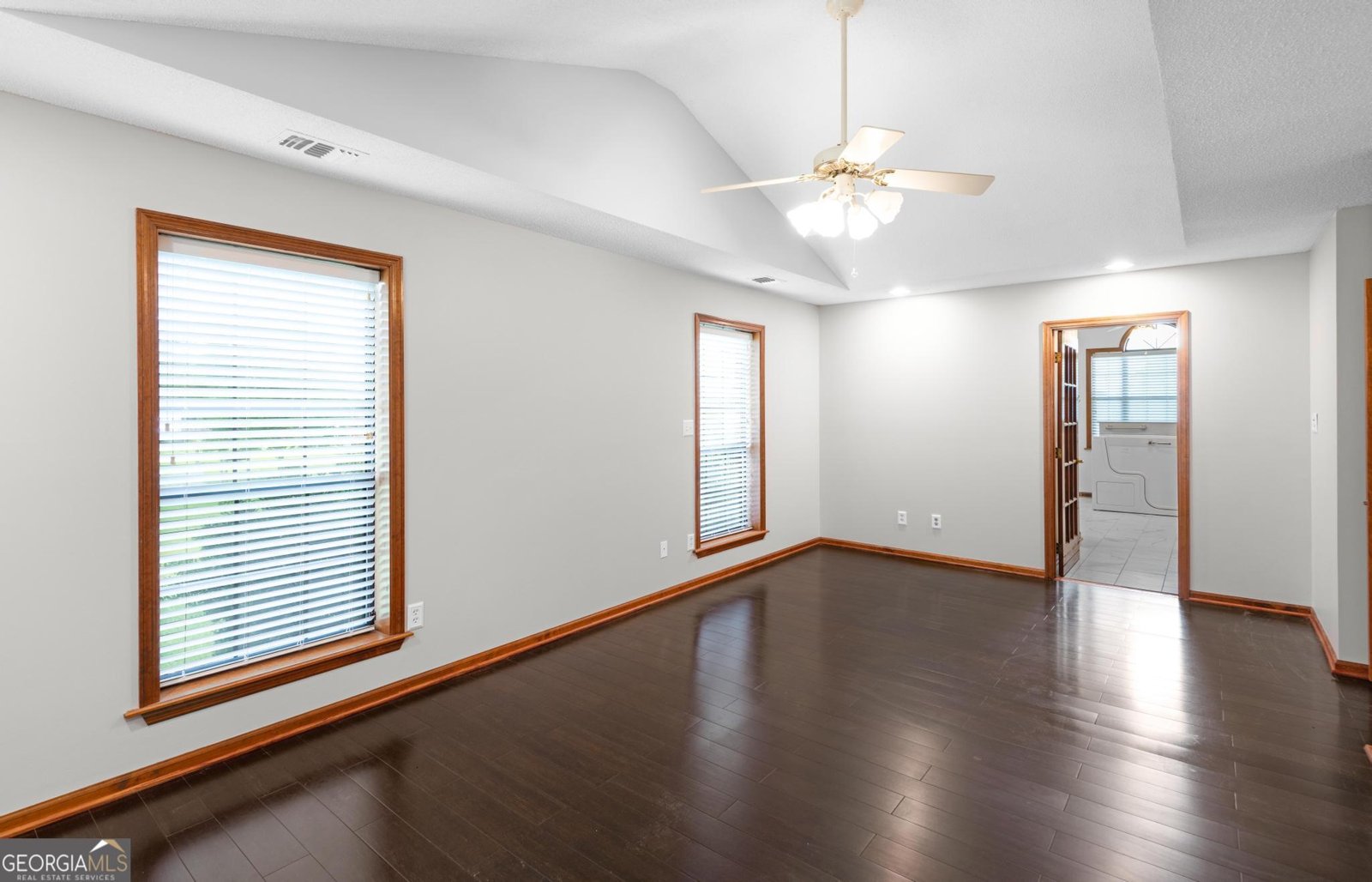 4909 Perry Road Claxton - 38