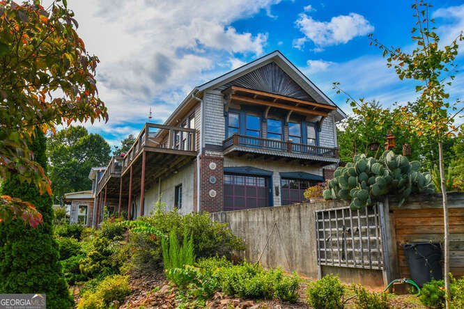 684 Grandview Avenue Mount Airy - 54