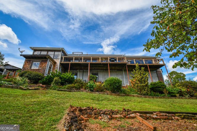 684 Grandview Avenue Mount Airy - 56