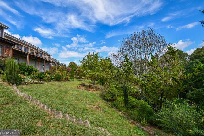 684 Grandview Avenue Mount Airy - 59