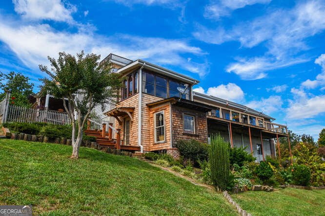 684 Grandview Avenue Mount Airy - 60