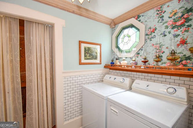 684 Grandview Avenue Mount Airy - 68