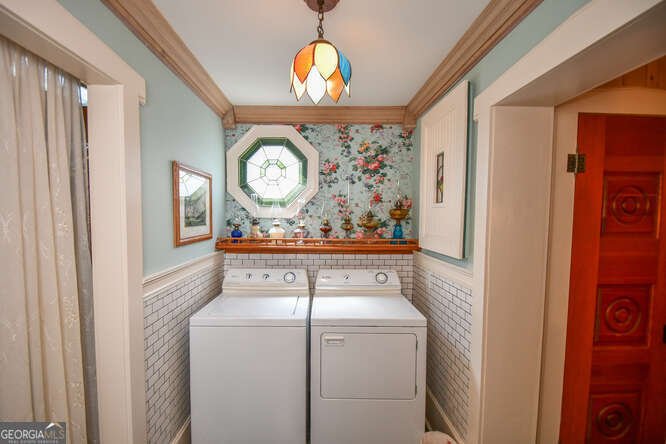 684 Grandview Avenue Mount Airy - 69