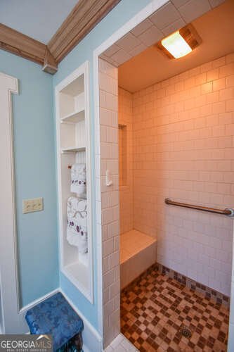 684 Grandview Avenue Mount Airy - 72