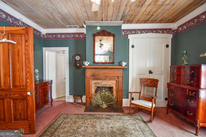 684 Grandview Avenue Mount Airy - 81