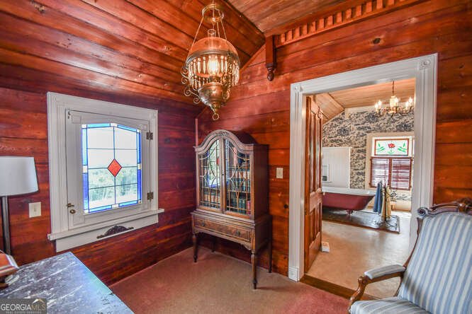 684 Grandview Avenue Mount Airy - 95